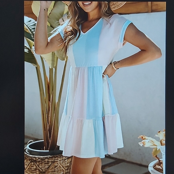 077. Multicolor Striped Color Block Tiered Mini Dress  Size M - Picture 2 of 16